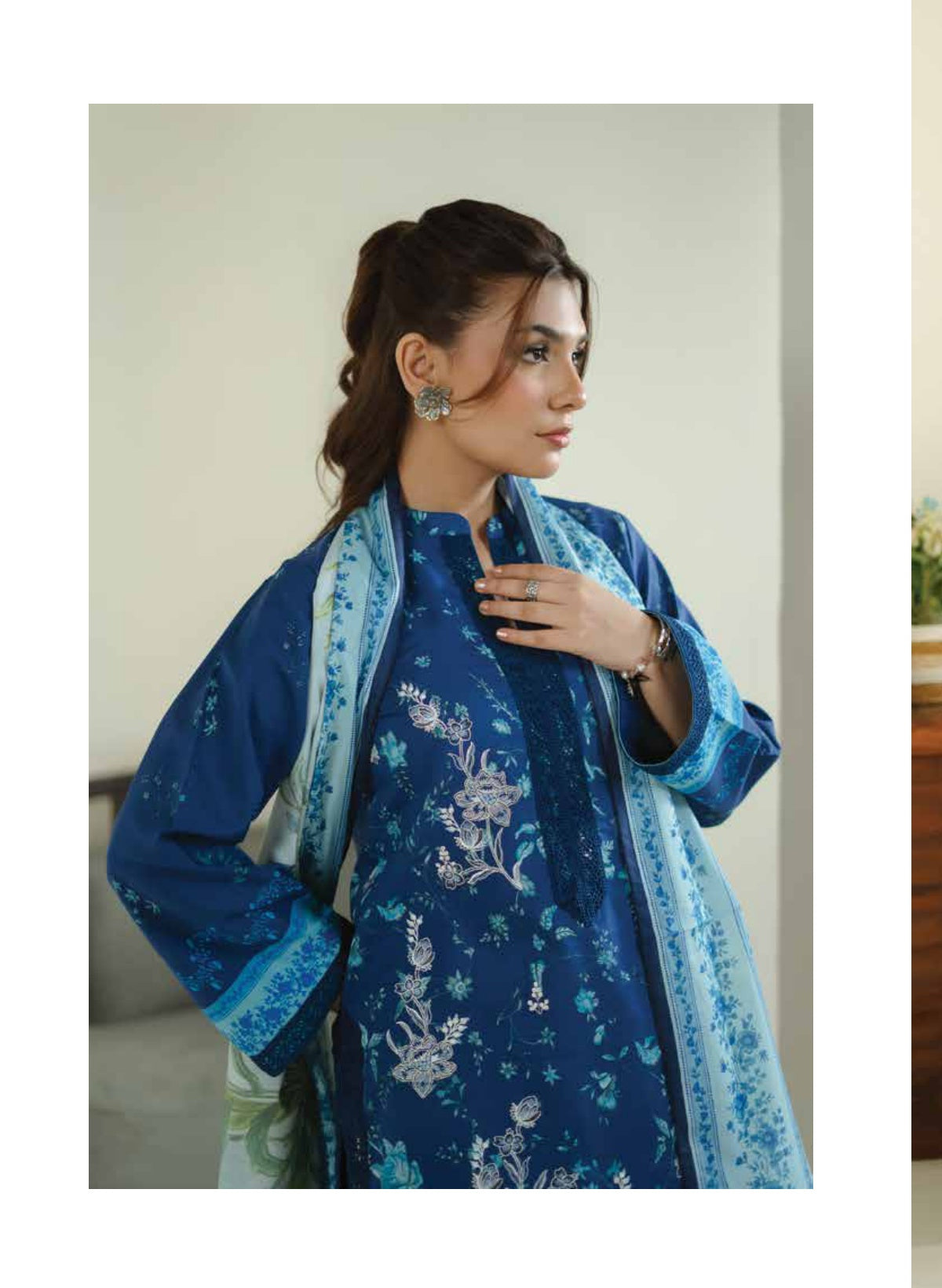 Premium Embroidered 3PC Lawn #12