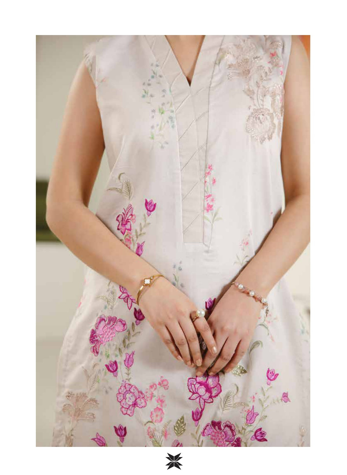 Premium Embroidered 3PC Lawn #4