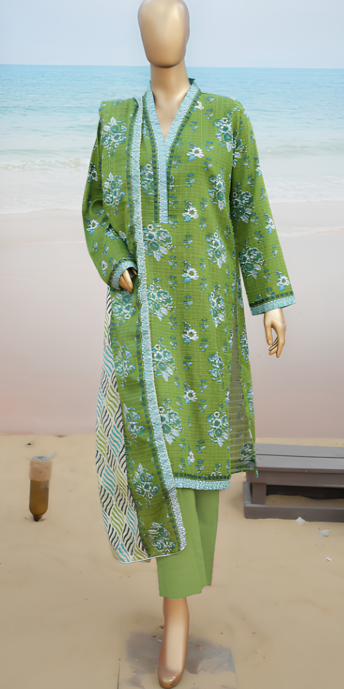 Mehak 3PC Essential Lawn Vol-8| MEH-R-260007